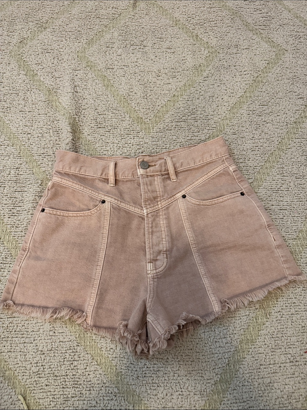 PacSun Ultra High Rise Vintage Shorts Blush Tan Raw Hem Size 26